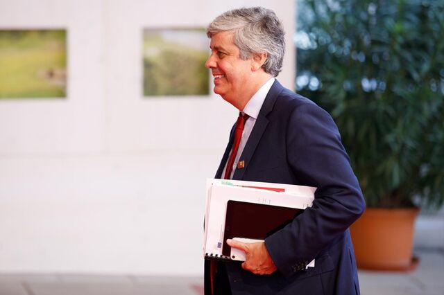 Governo apresenta linhas gerais do Orçamento aos partidos na terça-feira
