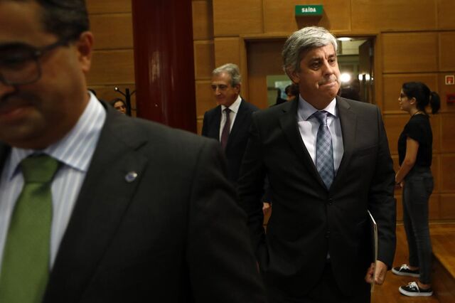 Medidas do Governo engordam despesa em quase 300 milhões