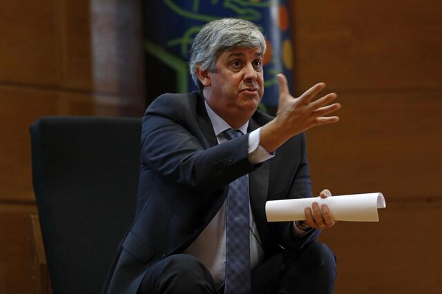 OE2019: Finanças alertam para 'pressão' sobre contas públicas devido a aumentos