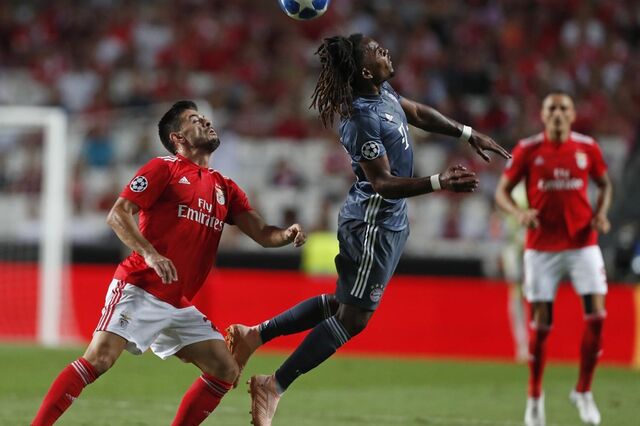 Acções do Benfica deslizam mais de 6,5%