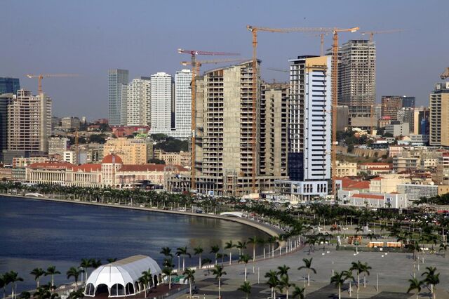 FMI aprova segunda fase do programa de Angola e 'dá' 222 milhões de euros