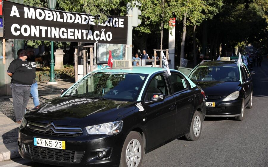 Protesto taxistas taxis