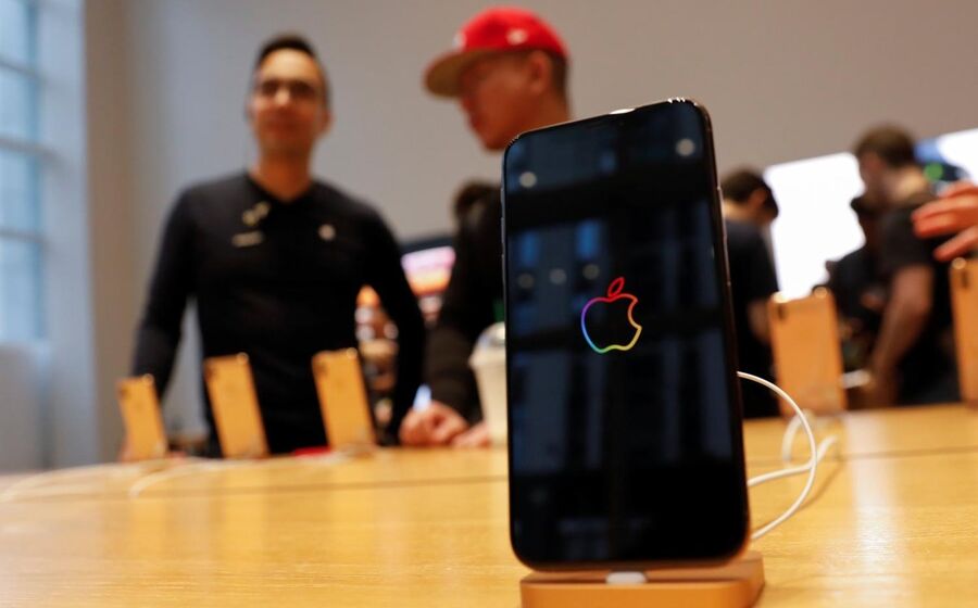 iPhone XS