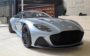 Engenheiro fica milionário com retorno de 800% da Aston Martin