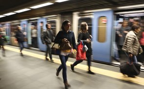 Sindicatos dos trabalhadores do Metro de Lisboa consideram aumento de 10 euros 'insuficiente'