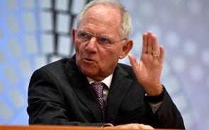 Schäuble apoia proposta franco-alemã para recuperação da UE