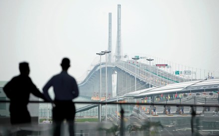 Maior ponte marítima do mundo inaugurada pelo presidente chinês