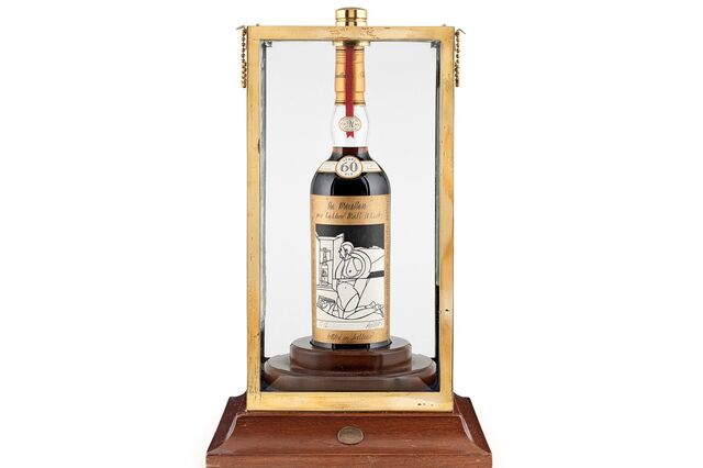 Garrafa de whisky leiloada por recorde de 1,1 milhões de dólares