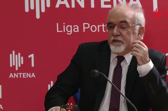 Todos são Centeno? 'Eu chamo-me Vieira da Silva. Cada um tem o seu próprio nome'