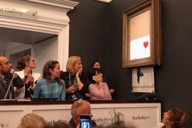 Obra de Banksy autodestrói-se após ser leiloada pela Sotheby's
