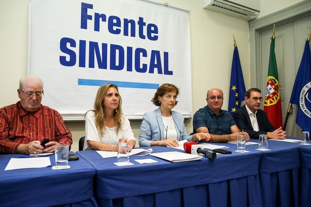 Governo adia reuniões com a Função Pública para quinta-feira