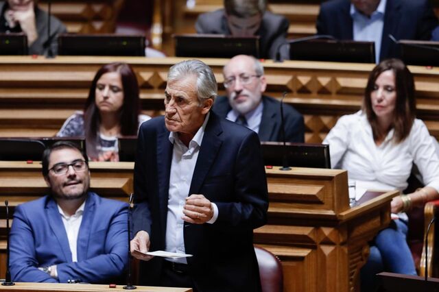 CGD: PCP disponível para acompanhar pedido de exoneração de Carlos Costa