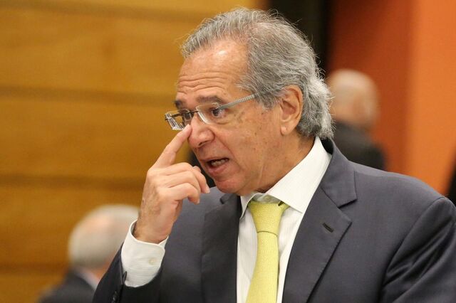 Braço direito de Bolsonaro nas Finanças quer privatizar e cortar despesa
