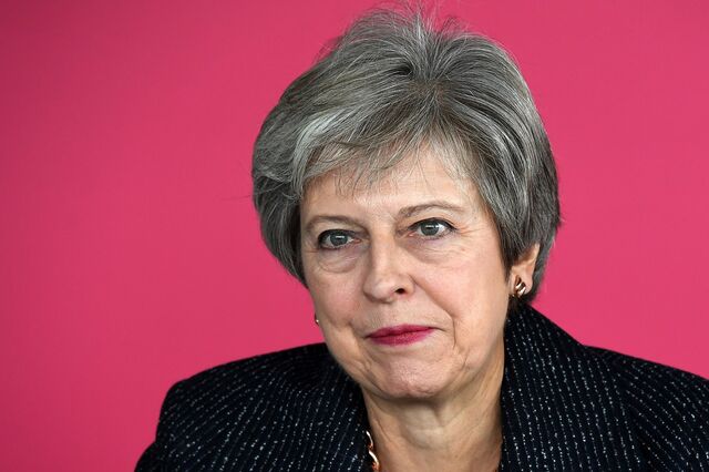 Parlamento britânico vota acordo de saída a 11 de Dezembro. May em contra-relógio