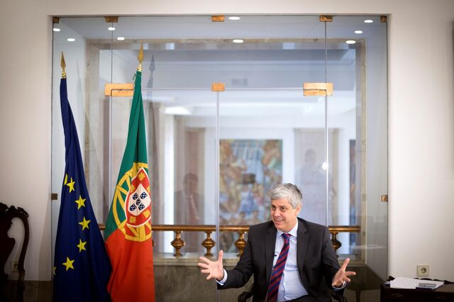Centeno consegue excedente orçamental de Janeiro a Setembro