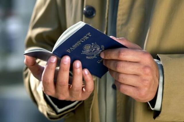 Governo lança concurso para imagem do novo passaporte com território nacional como tema 