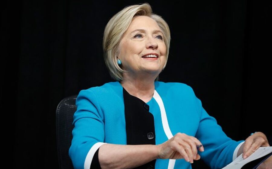 Hillary Clinton lançou livro sobre eleições nos EUA