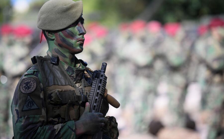 exercito militares