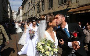 Governo manda cancelar inspeções do Fisco a casamentos