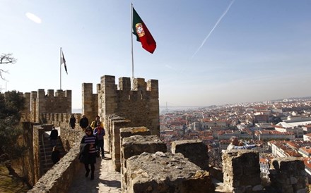 Pergaminho do Castelo de Lisboa que estava à venda no OLX foi apreendido pela PJ