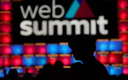 Revolut bate marca do milhão de utilizadores portugueses. Web Summit com mais de 71 mil participantes