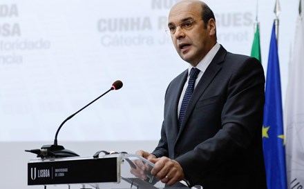 Siza Vieira diz que Portugal vai continuar a crescer acima da média europeia