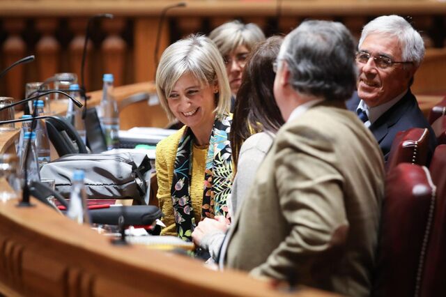 '2019 será ano de menor suborçamentação e de redução do défice do SNS'