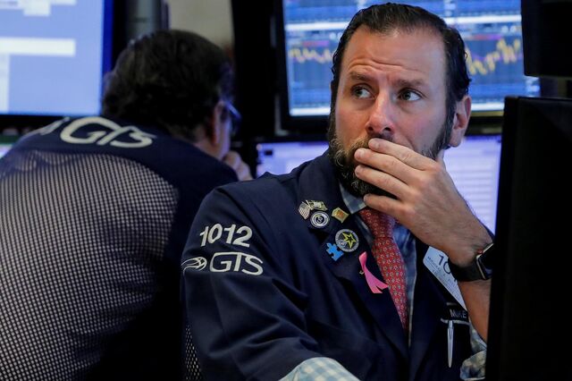 Wall Street afasta cenário de conflito militar e abre com ganhos ligeiros