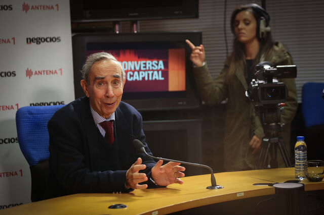 Jorge Miranda: “Deputados deviam assumir com mais rigor a sua função”