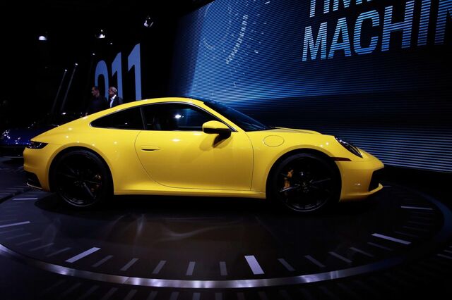 Porsche avisa clientes britânicos que preços podem aumentar 10%