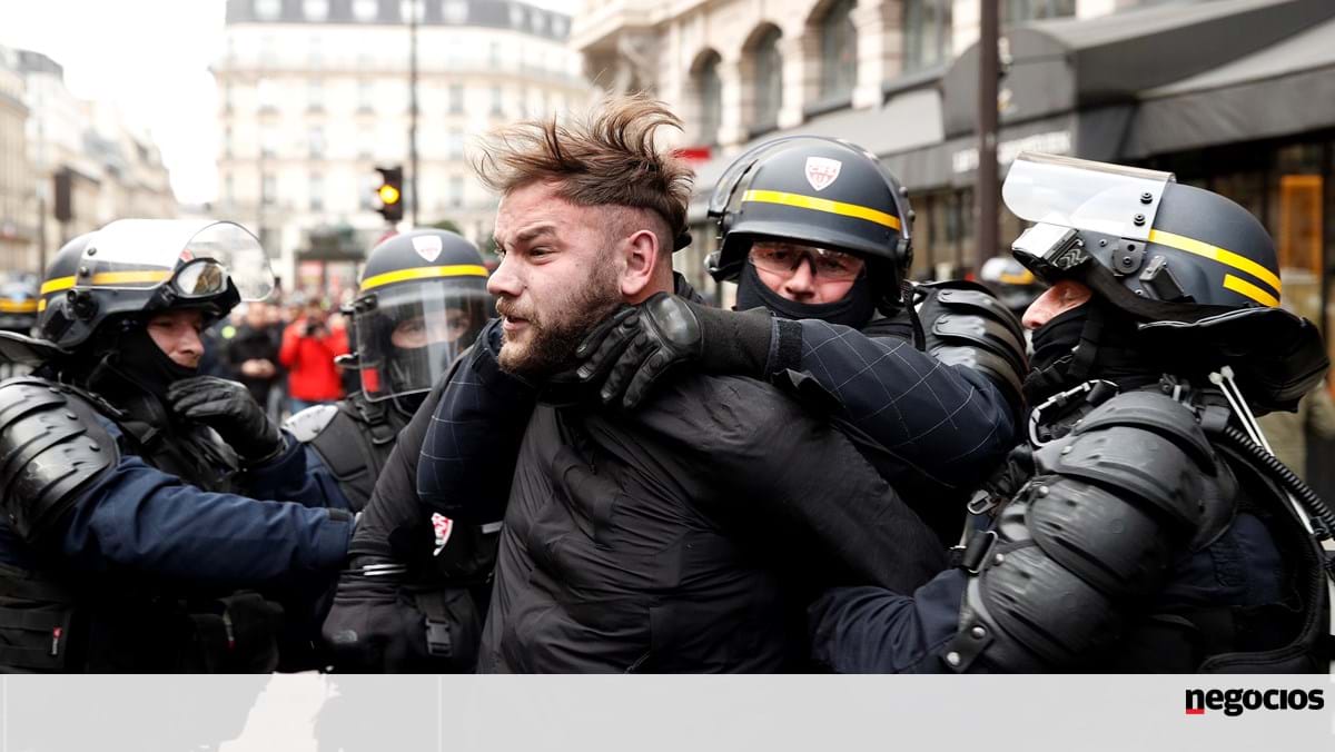 Les manifestations du jour en France avec un record de 50 000 gilets jaunes – Europe