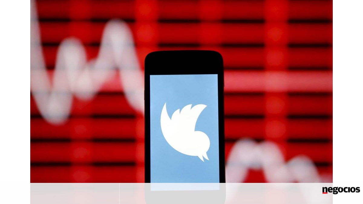Twitter lance une procédure de licenciement pour les employés