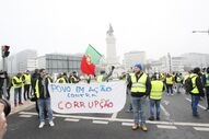 coletes amarelos