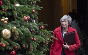 May perde controlo sobre Brexit após 'dia dramático' no parlamento britânico