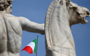 Itália mantém 'desequilíbrios excessivos'. Bruxelas vê 'urgência' em avançar com reformas