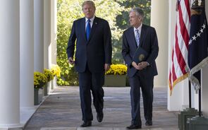 Donald Trump Jerome Powell
