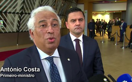 Brexit: Costa diz que só 'iluminação divina' justificaria renegociação 