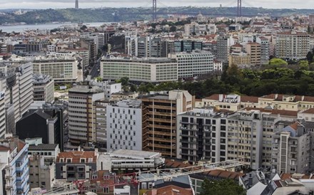 Preço médio das casas ultrapassa 140 mil euros. Em Lisboa é 35% mais caro