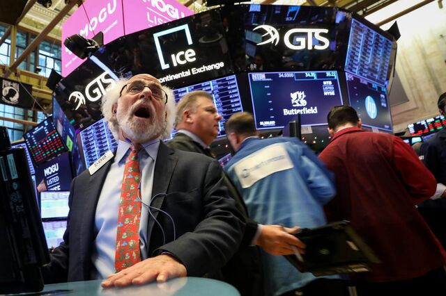 Expectativa de acordo EUA-China dá gás ao petróleo e às bolsas mundiais 