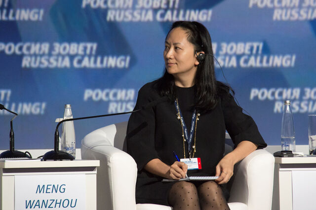 CFO da Huawei paga fiança. Trump admite vir a intervir a favor de acordo comercial