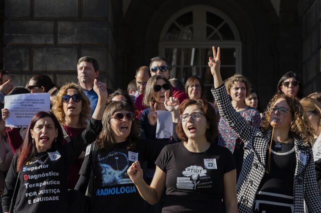 Técnicos de diagnóstico em greve contra fim de negociações