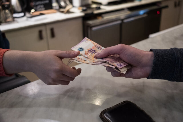Argentina impõe controlos monetários