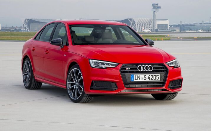 Audi S4 