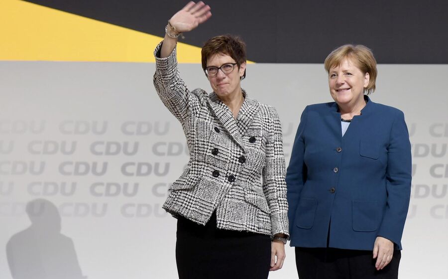 AKK Merkel