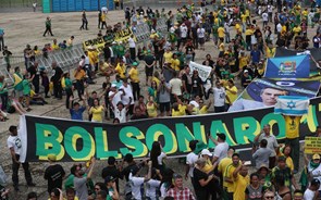 Exaltação de apoiantes e segurança apertada na espera da tomada de posse de Bolsonaro