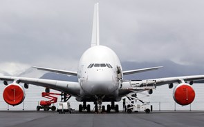 Airbus anuncia que vai deixar de fabricar avião A380 em 2021