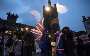 Brexit: Aprovação do acordo longe de estar garantida no Parlamento britânico