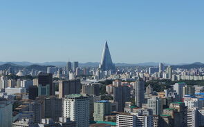 Rússia e Coreia do Norte estarão a estudar o desenvolvimento de 'relações bilaterais'