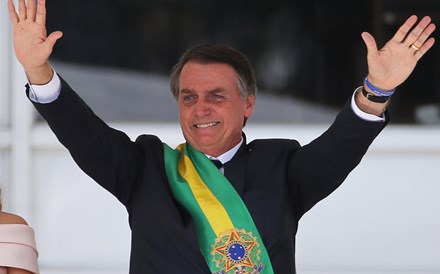 Bolsonaro coloca em dúvida fusão da Embraer com a Boeing