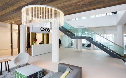 Ações da Asos afundam 15% com profit warning e saída de CEO